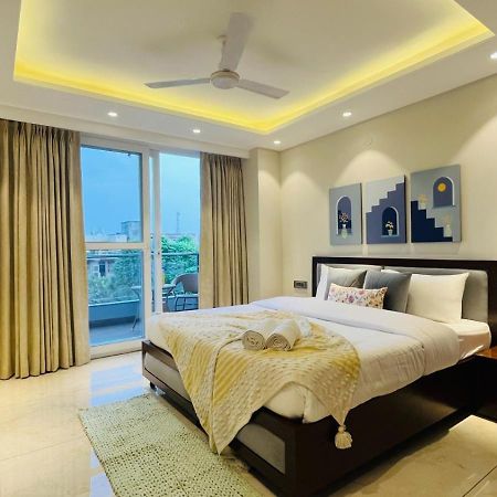 Zen Suites Gurgaon - Luxe Stays Collection Εξωτερικό φωτογραφία