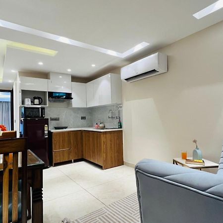 Zen Suites Gurgaon - Luxe Stays Collection Εξωτερικό φωτογραφία
