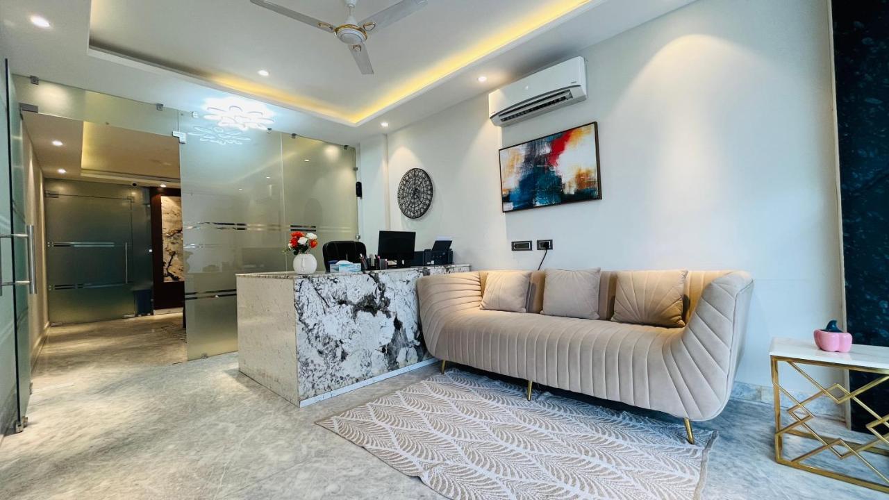Zen Suites Gurgaon - Luxe Stays Collection Εξωτερικό φωτογραφία