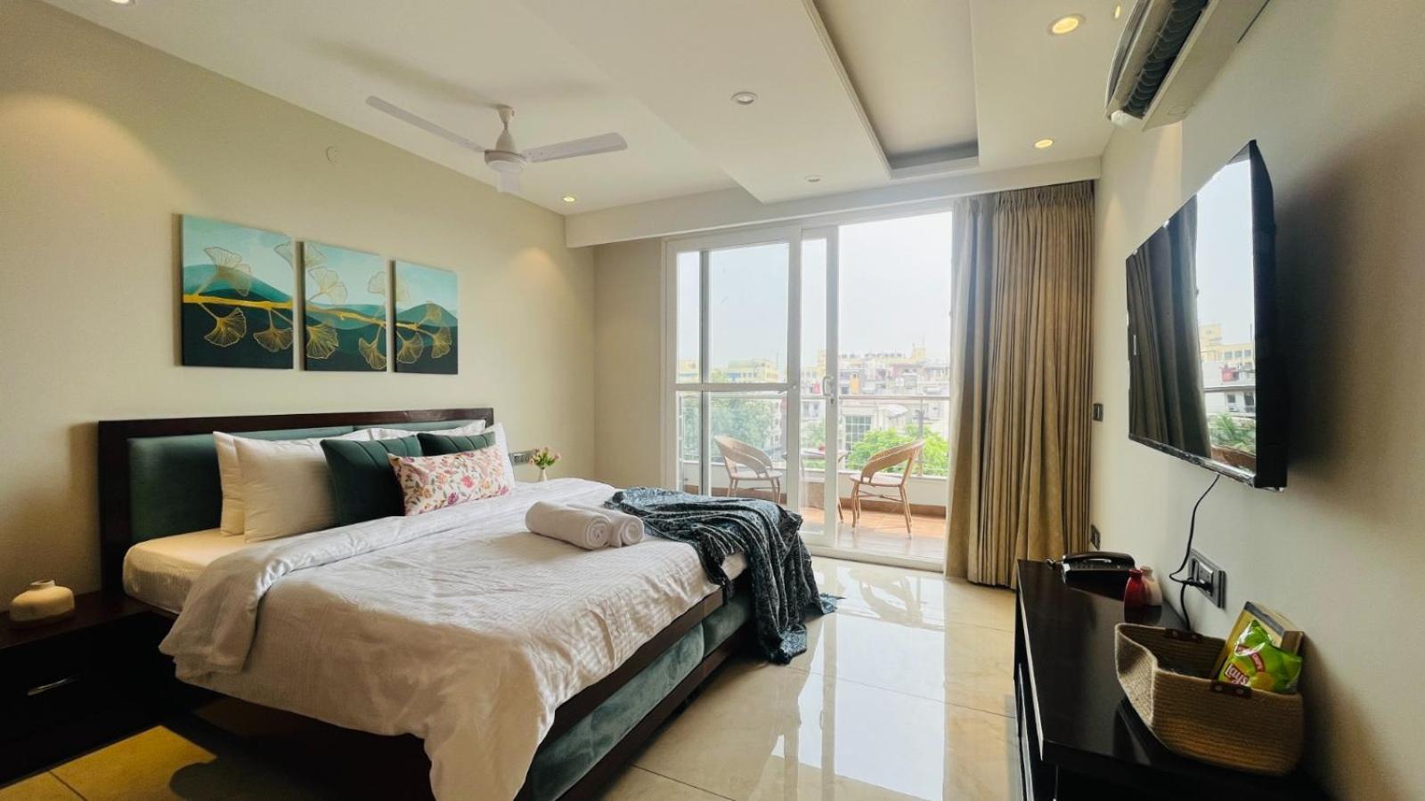Zen Suites Gurgaon - Luxe Stays Collection Εξωτερικό φωτογραφία