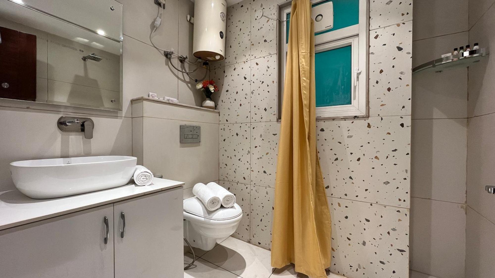 Zen Suites Gurgaon - Luxe Stays Collection Εξωτερικό φωτογραφία