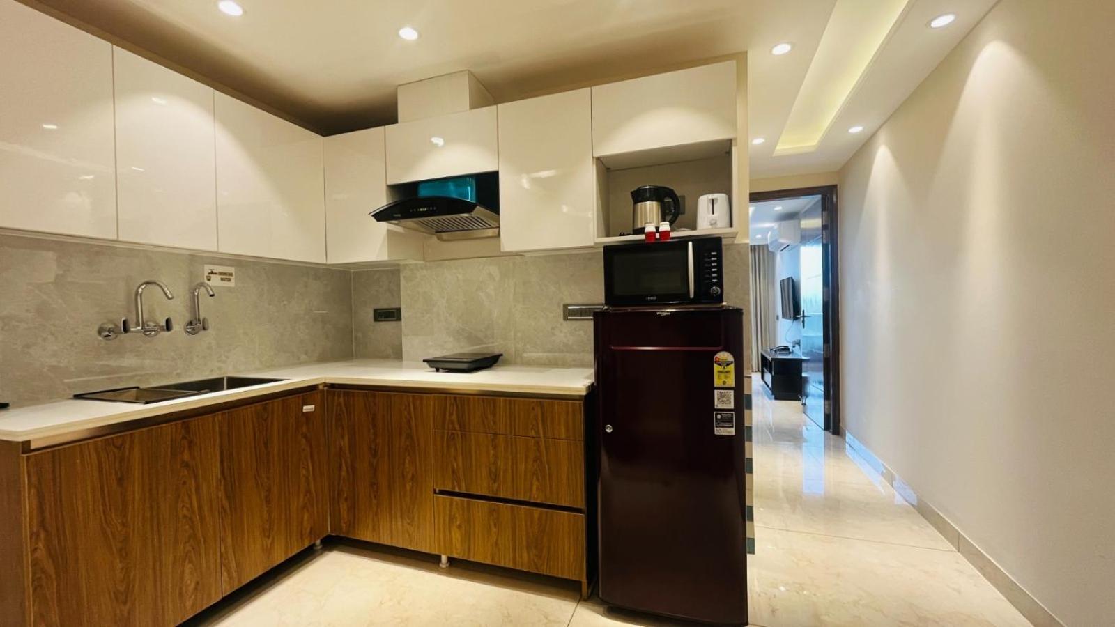 Zen Suites Gurgaon - Luxe Stays Collection Εξωτερικό φωτογραφία